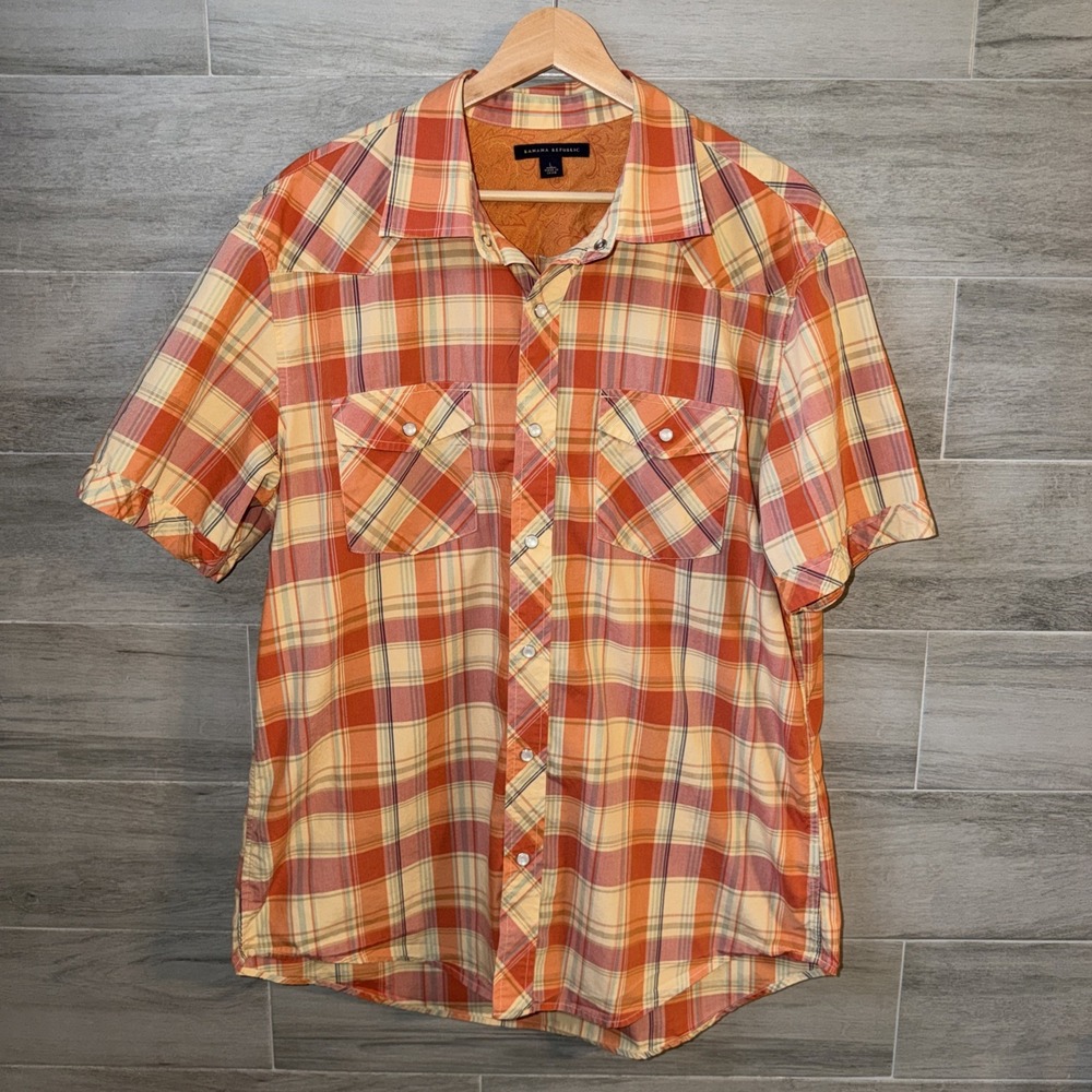 Banana Republic Short Sleeve Pearl Snap Plaid Shirt Men's Large Orange Western